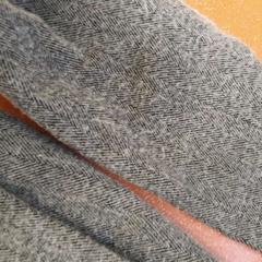 Schal chinée noire et blanche, gemeldet von TCL über iLost