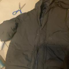 Jacket, as reported by MEININGER Hotel Marseille Centre la Joliette using iLost