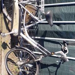 Női kerékpár Mercure Grijs, amint azt Stadswerk072 az iLost segítségével jelentette.