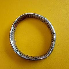 ブレスレット がiLostで IKEA Nantes によって報告されました