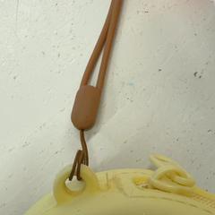 Earphones, as reported by GVB using iLost