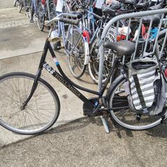 İLost kullanarak Stadswerk072 tarafından bildirildiği gibi Opoefiets zwart hollandia