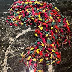 Scarf Veelkleurig, zoals gemeld door Van der Valk Duiven bij Arnhem A12 met iLost