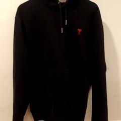 Sveter, ako bolo nahlásené Grand Hotel Amrath Kurhaus pomocou iLost