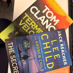 Boek, zoals gemeld door Ramada by Wyndham Amsterdam Airport Schiphol met iLost