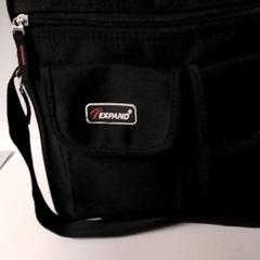 حقائب حمل وحقائب اليد Schoudertas، كما تم الإبلاغ عنه بواسطة Regio Antwerpen - Brussel عبر iLost