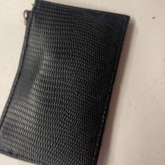 지갑 Benayad, iLost를 사용하여 GVB에 보고됨