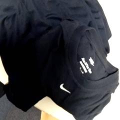 Sportwear, iLost를 사용하여 Mövenpick Hotel Amsterdam City Centre에 보고됨