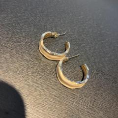 Belarritakoak, gisa salatu by Van der Valk Hotel Utrecht iLost erabiliz