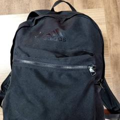 Sac à dos, a été signalé par Connexxion Amstelland-Meerlanden Amstelveen utilisant iLost