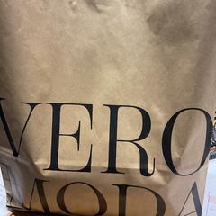 Väska Vero Moda, rapporterat av Designer Outlet Roosendaal med iLost