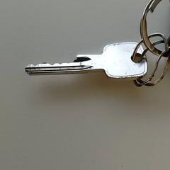 Kľúče, ako bolo nahlásené Regio Oost-Vlaanderen pomocou iLost