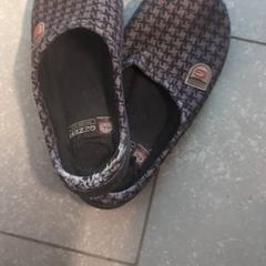 Pantoffels, as reported by Ziekenhuis Oost-Limburg using iLost