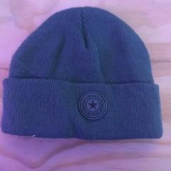 Cap muts, come riportato da Schaatsbaan Rotterdam utilizzando iLost