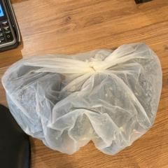 Papucs Noir, amint azt MEININGER Hotel Marseille Centre la Joliette az iLost segítségével jelentette.