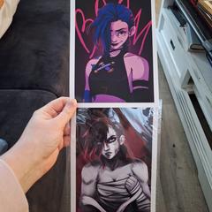 Arcane art prints & visitor photo, come riportato a iLost