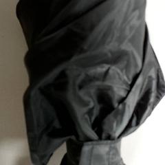 Parasol, zgłoszono przez Regio Antwerpen - Brussel przy użyciu iLost