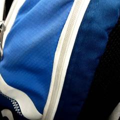 Mochila Wit blauw, como reportado por Arriva Friesland / Groningen utilizando o iLost