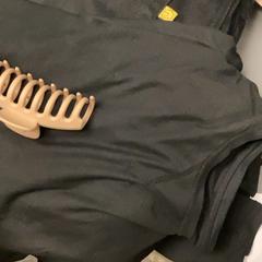 Spodnie, Koszula & Szpilka do włosów, zgłoszono przez MEININGER Hotel Copenhagen przy użyciu iLost