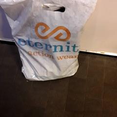 Nejlonzacskó, amint azt EBS Tramplein az iLost segítségével jelentette.