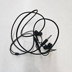 İLost kullanarak Rijksmuseum van Oudheden tarafından bildirildiği gibi Oortjes zwart