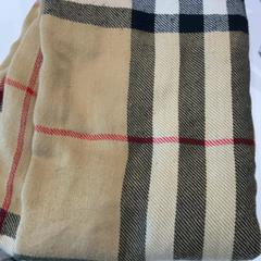 Châle, a été signalé par Pathé Rembrandt Utrecht utilisant iLost