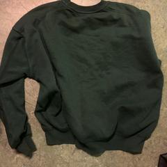 Sweater Green, as reported by KABUL à GoGo / Teatro using iLost