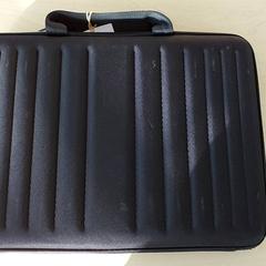 Datorväska Zwart - Oleksandr, rapporterat av Centraal magazijn med iLost