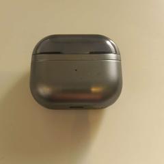 Airpods-deksel Samsung, som rapportert av Arriva Limburg Zuid ved bruk av iLost