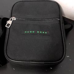 Borsa, come riportato da Qbuzz servicepunt  Emmen utilizzando iLost