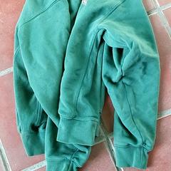 Kleding - Trui Kakigroen, rapporterat av Regio Oost-Vlaanderen med iLost