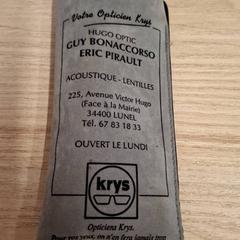 Glasses case with glasses, as reported by IKEA Montpellier using iLost