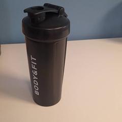 Drinking cup, as reported by Dolfinarium using iLost