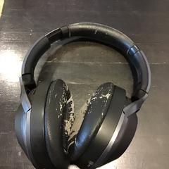 Auscultadores, como reportado por U-OV Utrecht utilizando o iLost