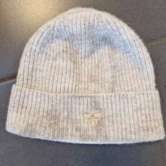 Beanie strikje, as reported by Regio Oost-Vlaanderen using iLost