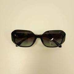 Solbriller, som rapportert av IKEA Åsane ved bruk av iLost