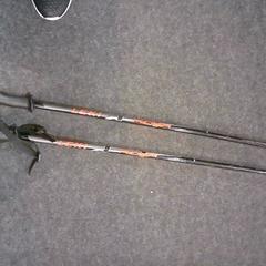 Skisokken zwart/Rood, som rapportert av SnowWorld Landgraaf ved bruk av iLost