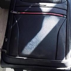 Valise, a été signalé par Hermes Eindhoven utilisant iLost