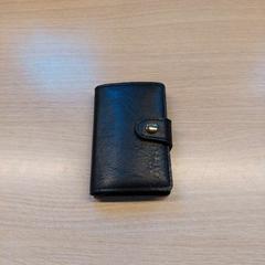 Cardholder Senayit, as reported by Regio Limburg - Leuven using iLost