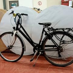 Bicykel d-fence Zwarte damesfiets, ako bolo nahlásené Fietsdepot Hasselt pomocou iLost