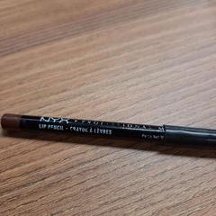 Make-up brown, zoals gemeld door Vrije Universiteit Brussel (VUB) met iLost