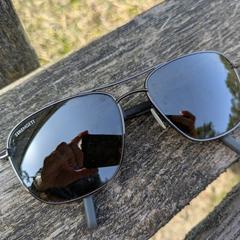 Zwarte bril Serengeti, gerapporteerd met iLost