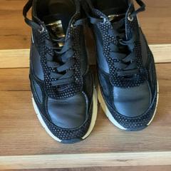 Schuh, gemeldet von Attractie- & Vakantiepark Slagharen über iLost