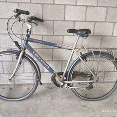 Bicicleta Oxford Blauw grijze herenfiets, segons ha informat Verloren Fietsen mitjançant iLost