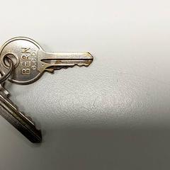 Clés, a été signalé par Centraal magazijn utilisant iLost