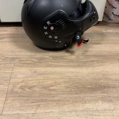 Helm, gemeldet von Pathé Haarlem über iLost