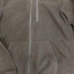 Fleece trui zwart, as reported by Rotterdam The Hague Airport using iLost