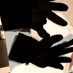 İLost kullanarak Pathé Nijmegen tarafından bildirildiği gibi Eldivenler