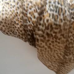 Lenço de seda, come riportato da IKEA Matosinhos utilizzando iLost