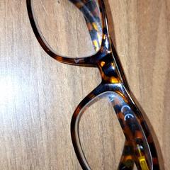 Bicchieri, come riportato da Qbuzz DMG utilizzando iLost